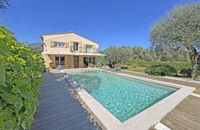 LE ROURET – Élégante villa avec dépendance — photo 4