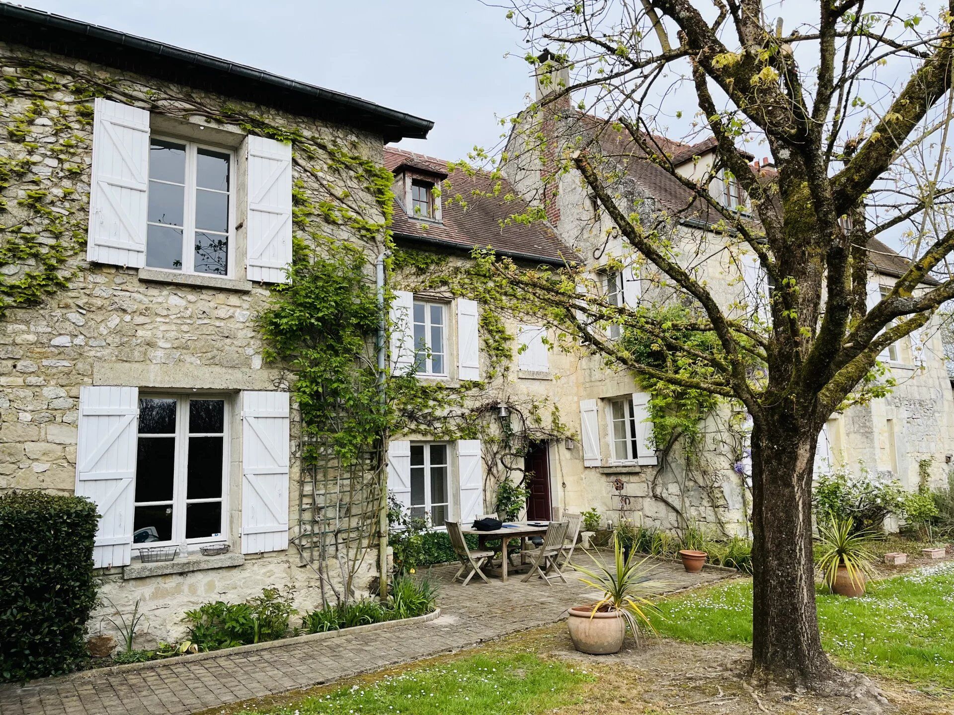 Maison 8 pièces 252 m² · à Villers-Cotterêts · 252 m² · 420 000 €