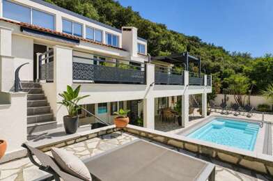 Maison 12 pièces 599000 €