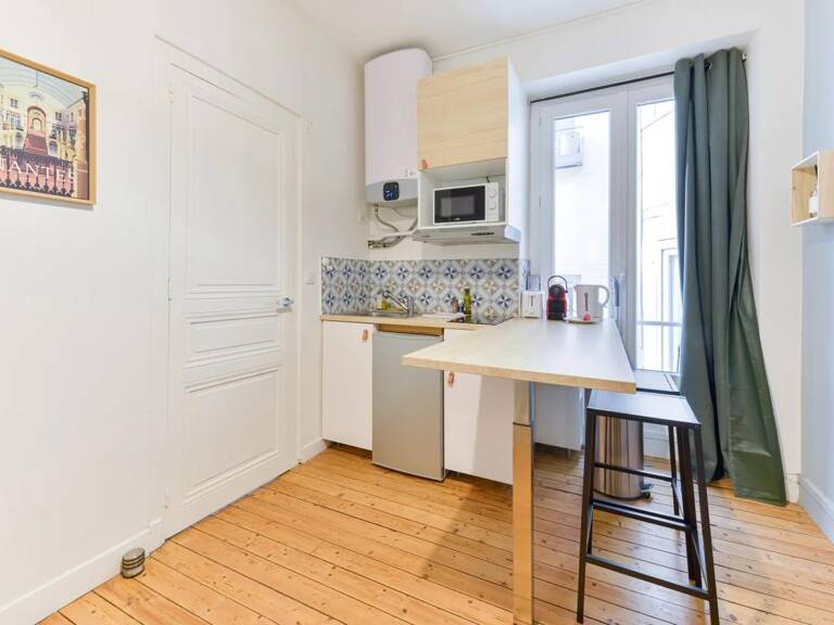 Studio rénové de 17 m² à Nantes, proche tramway — photo 1