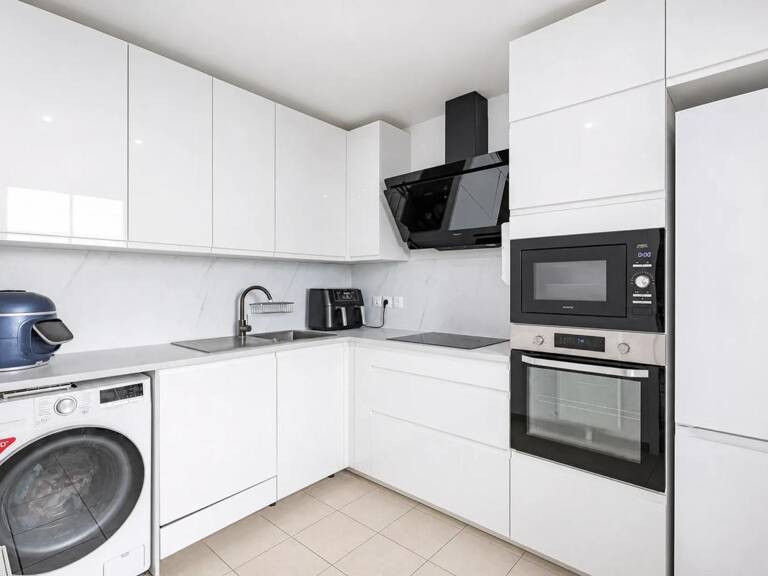 Opportunité à Nanterre — Appartement 4 pièces de 86 m² — photo 1