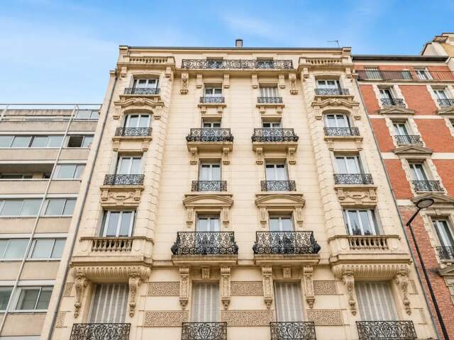 Courbevoie - 3 pièces 68m2, balcon — photo du bien