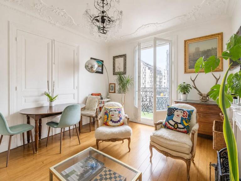 Courbevoie - 3 pièces 68m2, balcon — photo 1
