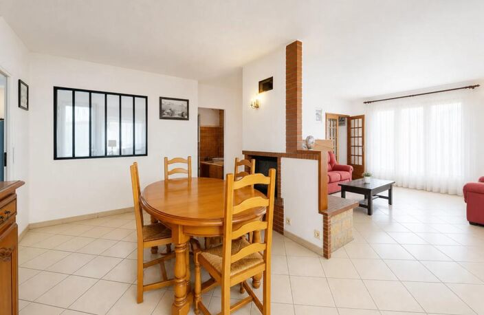 Villa familiale de 164 m² habitables sur parcelle de 770 m² — photo 2