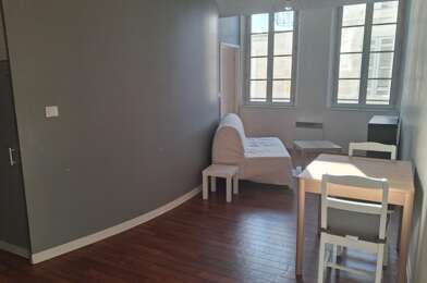 Appartement 2 pièces 460 €