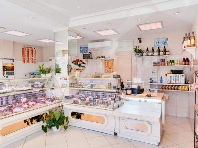 Fonds de commerce de 55m2 type Boucherie — photo du bien