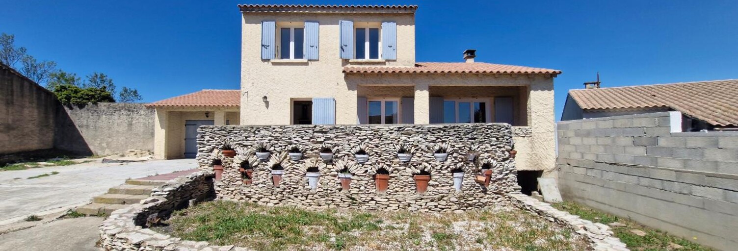 Maison 5 Pièces 107 m² à vendre à Rochefort-du-Gard (30650)