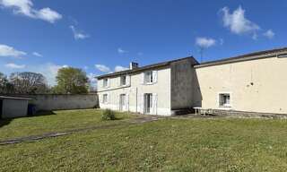 Maison 9 Pièces 200 m² à vendre à Mauzé-sur-le-Mignon (79210)