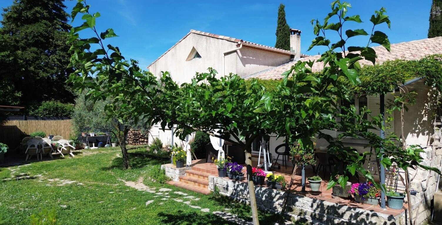Maison À Vendre — photo 1