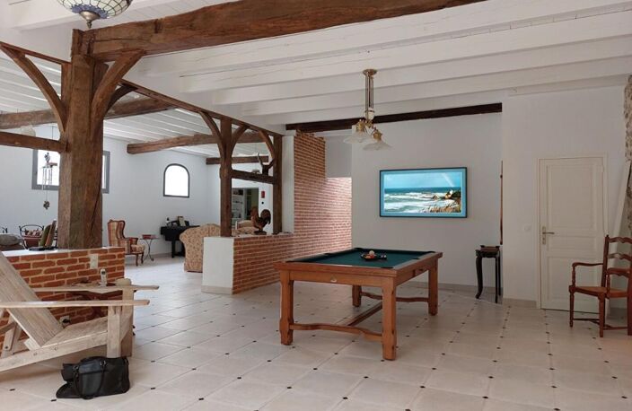 Maison Saint Martin De Hinx 8 pièce(s) 360 m2 — photo 4