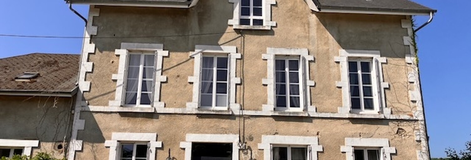 Maison 9 Pièces 250 m² à vendre à La Courtine (23100)