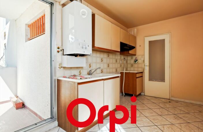 Bandol : Appartement T2 avec terrasse et stationnement — photo 5