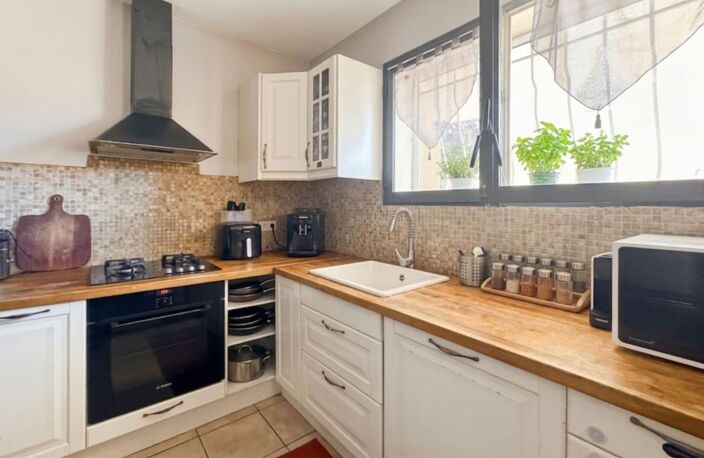 Appartement T3 À Vendre La Valette du Var — photo 2