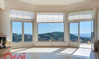 Maison 6 Pièces 179 m² à vendre à La Cadière-d'Azur (83740)