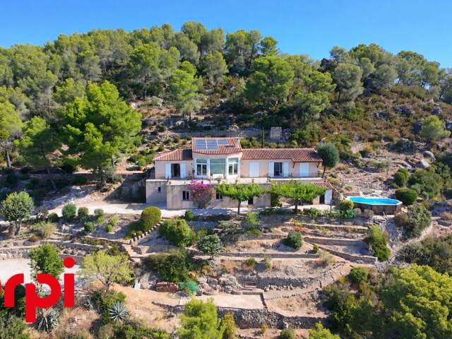 Superbe villa T7 entre Bandol et La Cadière-d'Azur | Vue Mer à 180° | Terrain 5 000 m — photo du bien