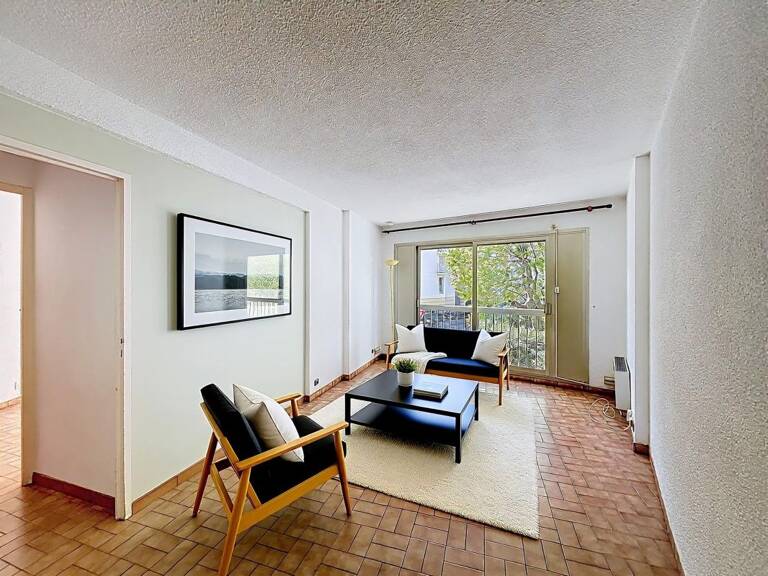 Appartement 2 pièces À Vendre centre ville — photo 1