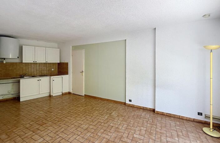 Appartement 2 pièces À Vendre centre ville — photo 4