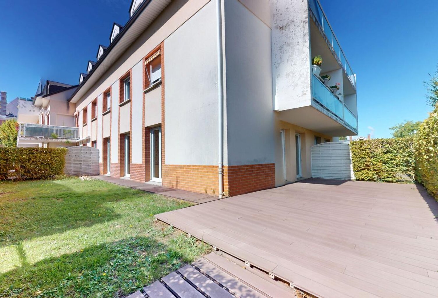 Appartement À Vendre — photo 1