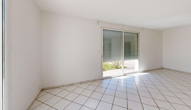 Villa / Maison 4 pièces  à louer Ruoms 07120