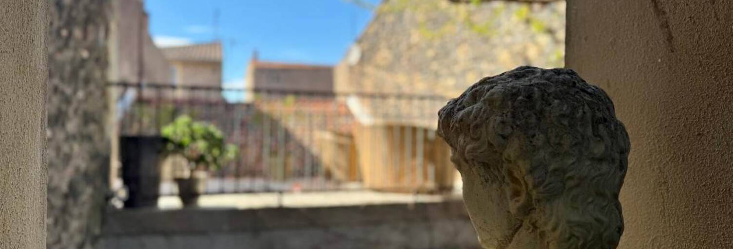 Maison 10 Pièces 340 m² à vendre à Caux (34720)