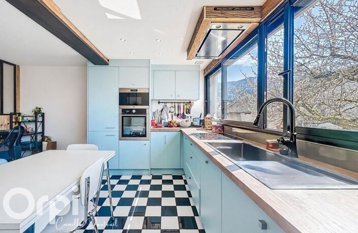 MAISON TOUTE RENOVEE AVEC GARAGE ET JARDIN — photo 4
