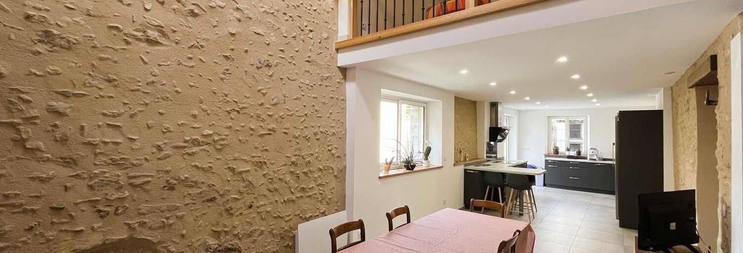 Maison 6 Pièces 182 m² à vendre à La Ferrière-en-Parthenay (79390)