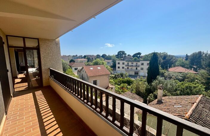 Toulon la Serinette (83000) - type 5 de 95m²- terrasse et parking — photo 2