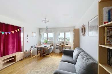 Appartement 3 pièces 255600 €