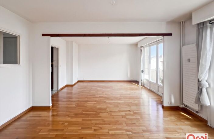 T3 lumineux avec balcon — photo 2