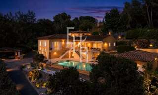 Maison 6 Pièces 195 m² à vendre à Mougins (06250)