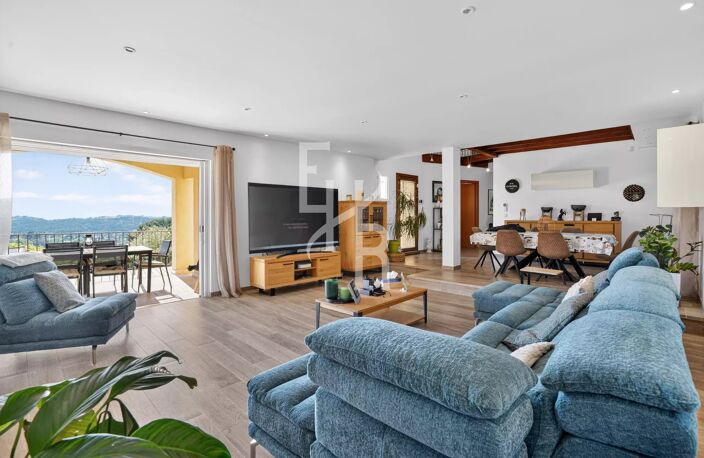 Villa à Mougins dans secteur prisé avec vue panoramique — photo 4