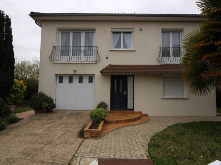 Maison Naintre 6 pièce(s) 118.03 m2 — photo 1