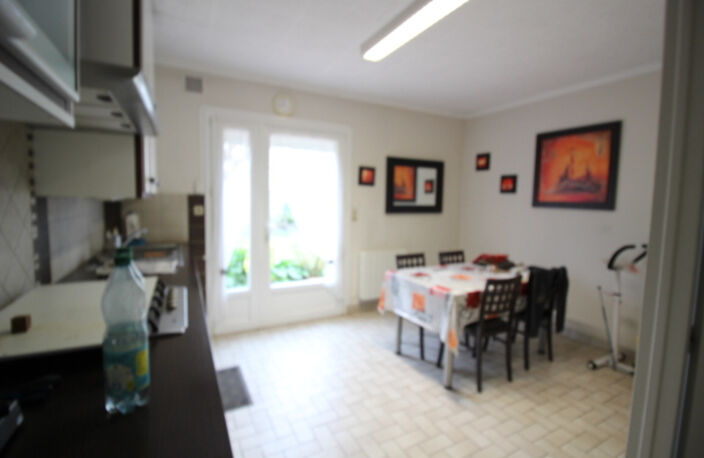 Maison Naintre 6 pièce(s) 118.03 m2 — photo 2