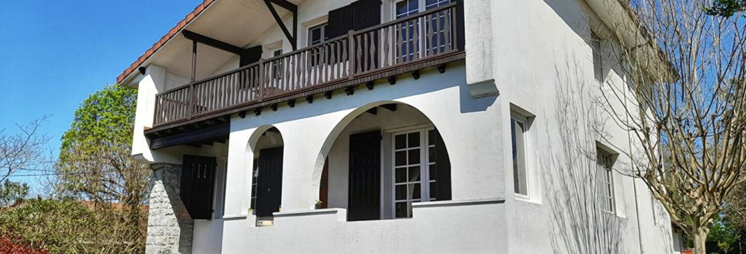 Maison 7 Pièces 183 m² à vendre à Oloron-Sainte-Marie (64400)