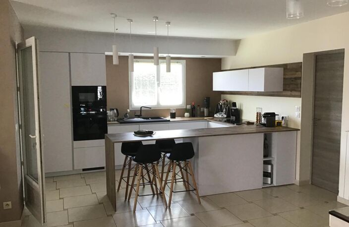 Vente maison 6 pièces 138 m² Villeneuve-lès-Maguelone (34750) — photo 4