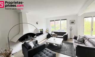 Maison 6 Pièces 145 m² à vendre à Lompret (59840)