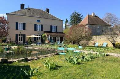 Maison 12 pièces 680000 €