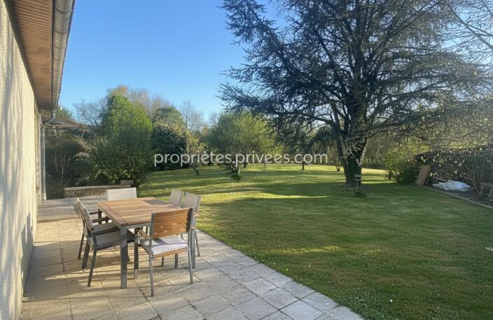 Grande Maison avec dépendances et Jardin Lormes 4 pièce(s) 126 m2 — photo 3