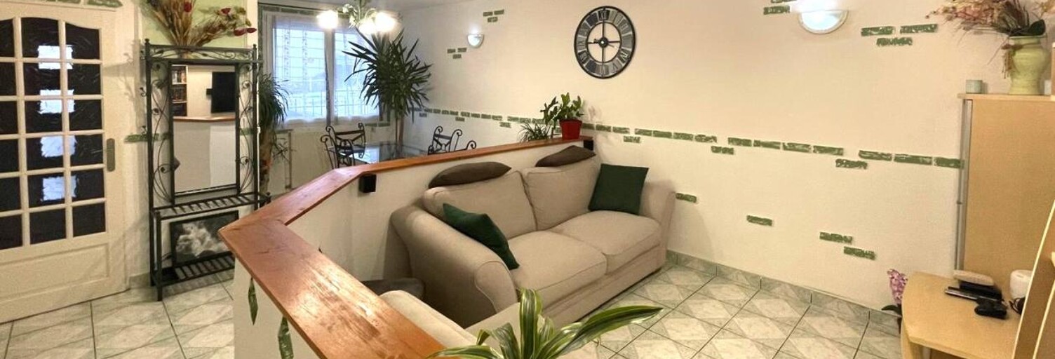 Maison 6 Pièces 174 m² à vendre à Viry (39360)