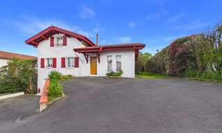 Maison 5 Pièces 157 m² à vendre à Larressore (64480)