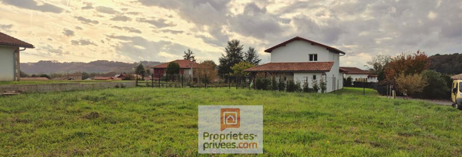 Terrain  1000 m² à vendre à Arancou (64270)