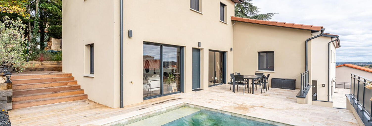 Maison 6 Pièces 160 m² à vendre à Anse (69480)