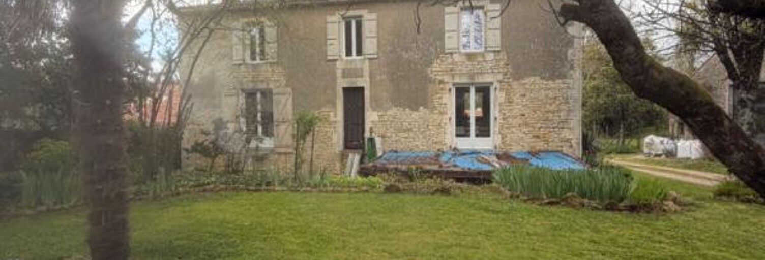 Maison 7 Pièces 147 m² à vendre à Saint-Jean-d'Hermine (85210)