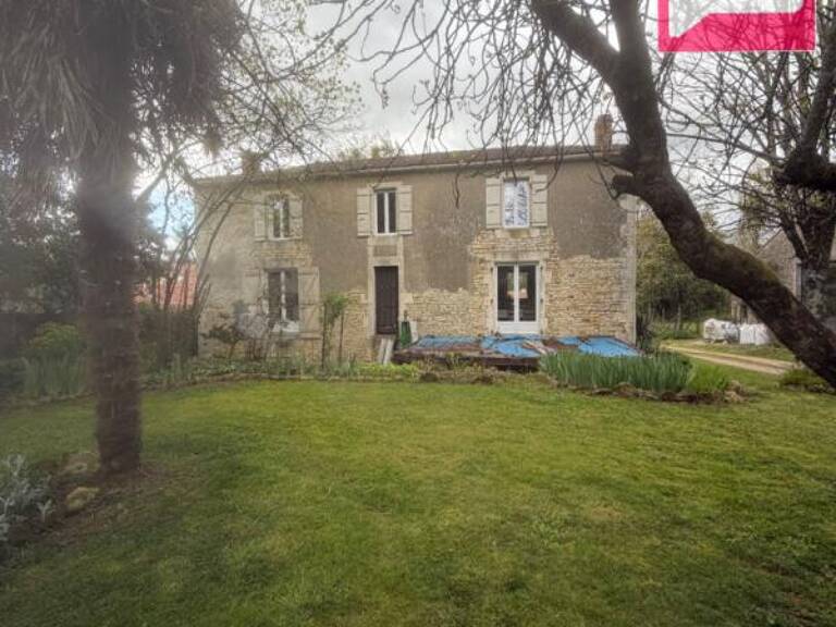 Maison Sainte Hermine 7 pièce(s) 147 m2 — photo 1