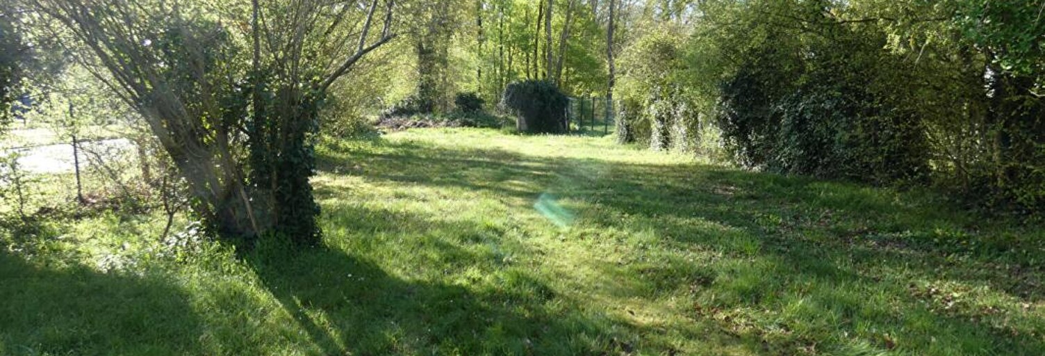 Terrain  900 m² à vendre à Bois-le-Roi (27220)