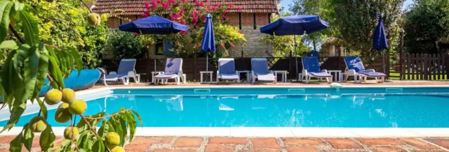 Maison 12 Pièces 270 m² à vendre à Cavagnac (46110)