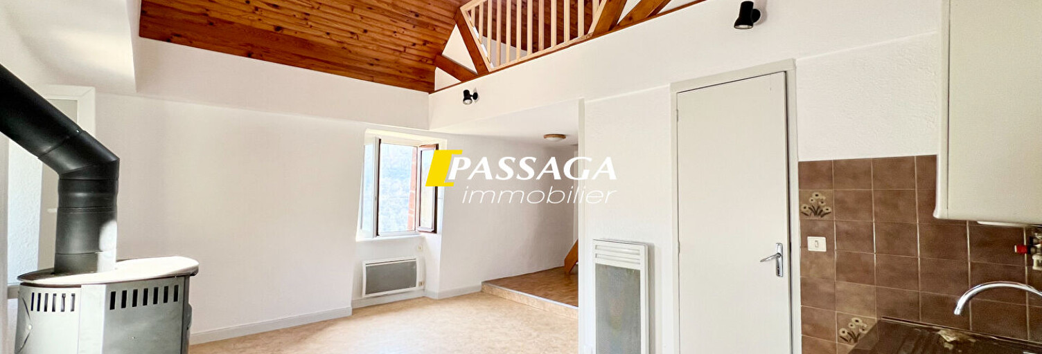 Appartement 1 Pièce 29 m² à louer à Saint-Laurent-d'Olt (12560)