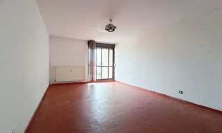 Appartement 1 Pièce 40 m² à vendre à Saint-Martin-de-Crau (13310)