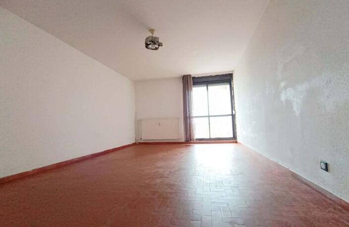 Appartement Saint Martin De Crau AVEC BALCON — photo 2