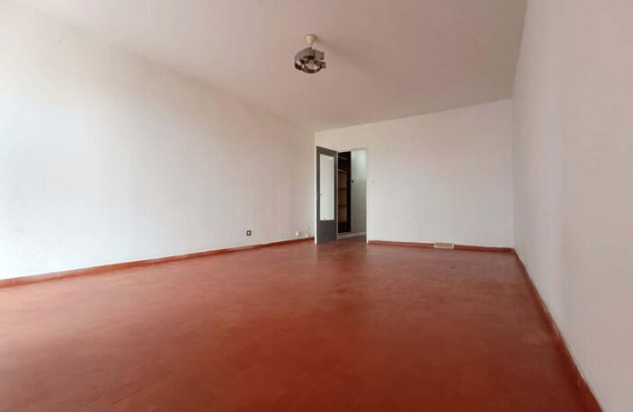 Appartement Saint Martin De Crau AVEC BALCON — photo 3